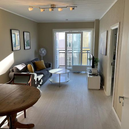 Appartamento Nordic Host As - 2023 Newly Renovated - Close To Royal Palace - Observatorie Gata 10 Oslo Esterno foto