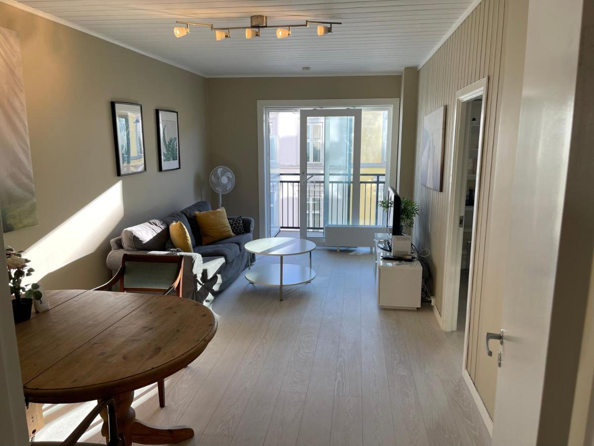 Appartamento Nordic Host As - 2023 Newly Renovated - Close To Royal Palace - Observatorie Gata 10 Oslo Esterno foto
