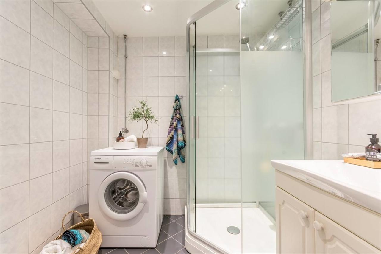 Appartamento Nordic Host As - 2023 Newly Renovated - Close To Royal Palace - Observatorie Gata 10 Oslo Esterno foto